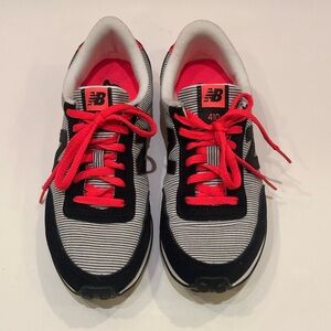 New Balance Black and White Sneakers with Pink Laces